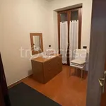 Affitto 3 camera appartamento di 90 m² in Desenzano del Garda