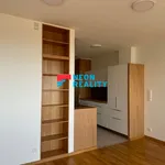 Pronajměte si 3 ložnic/e byt o rozloze 77 m² v Frýdek-Místek