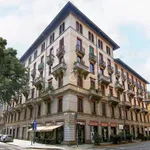 Rent 3 bedroom apartment of 128 m² in Milano