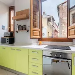 Rent 2 bedroom apartment in granada