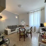 Affitto 4 camera appartamento di 115 m² in Rome