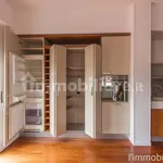 Rent 3 bedroom apartment of 90 m² in Verona