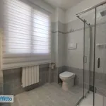 Rent 5 bedroom house of 140 m² in Arezzo