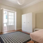 Rent 7 bedroom apartment in Lisbon