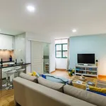 Rent 1 bedroom apartment in Porto