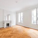 Rent 5 bedroom apartment of 127 m² in Paris