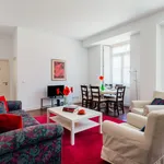 Rent 2 bedroom apartment of 100 m² in Lisbon