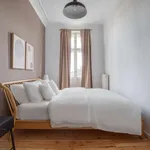 Rent 1 bedroom apartment of 52 m² in berlin