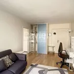 Rent 2 bedroom apartment of 33 m² in Paris