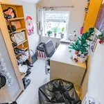 Rent 4 bedroom apartment in West Midlands