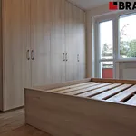 Pronajměte si 3 ložnic/e byt o rozloze 77 m² v Brno