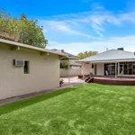 Rent 3 bedroom house in Werribee