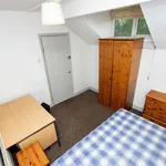 Rent 4 bedroom flat in West Midlands