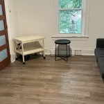 Rent 6 bedroom apartment in Sherbrooke