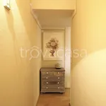 Affitto 4 camera casa di 70 m² in Firenze