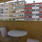 Rent 1 bedroom apartment of 50 m² in lisbon