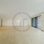 Sublime appartement de plus de 450m2 proche de l'Ecole Internationale