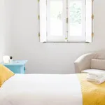 Rent 3 bedroom apartment in Porto