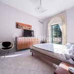 Rent 3 bedroom apartment of 80 m² in Naples