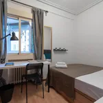 Rent 5 bedroom apartment in Madrid