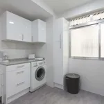 Rent a room of 118 m² in madrid