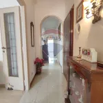 Rent 5 bedroom apartment of 150 m² in Roma