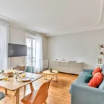 Rent 3 bedroom apartment of 46 m² in Saint-Mandé