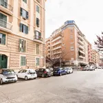 Rent 6 bedroom apartment in Rome