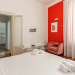 Rent 3 bedroom apartment in Milan