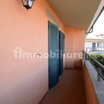 Rent 4 bedroom house of 120 m² in Monterosi