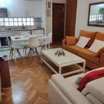 Alquilo 2 dormitorio casa de 90 m² en Madrid