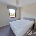 Rent 2 bedroom flat in Aberdeen