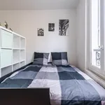 Rent 2 bedroom apartment of 34 m² in Paris