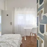 Rent a room in lisbon