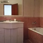 Rent 2 bedroom apartment in Almada