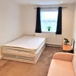 Room to rent in Eaton Green Road, Luton LU2