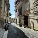 Rent 2 bedroom apartment of 35 m² in Napoli