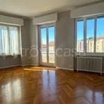 Rent 2 bedroom apartment of 75 m² in Milano