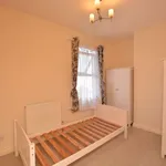 Maisonette to rent in Stoke Road, Slough SL2