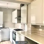 Rent 4 bedroom house in Yorkshire And The Humber