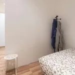 Rent a room in lisbon