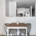 Alquilo 2 dormitorio apartamento de 743 m² en Madrid