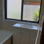 Rent 3 bedroom house in  Murray Bridge SA 5253                        