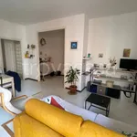 Rent 2 bedroom apartment of 70 m² in Milano