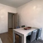 Rent a room of 90 m² in milan