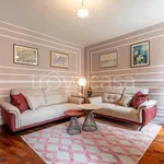 Rent 4 bedroom apartment of 150 m² in Venezia