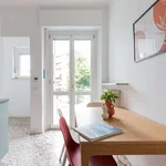 Rent a room in turin