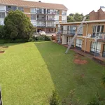 Rent 2 bedroom apartment in Roodepoort