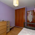 Rent a room of 100 m² in madrid