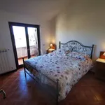 Affitto 5 camera casa di 75 m² in Rocca di Cambio